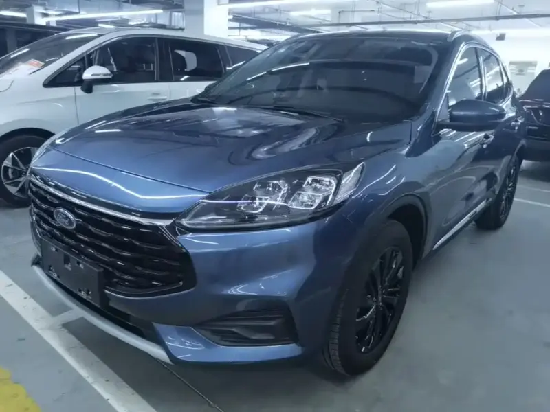 Ford Escape, 2025