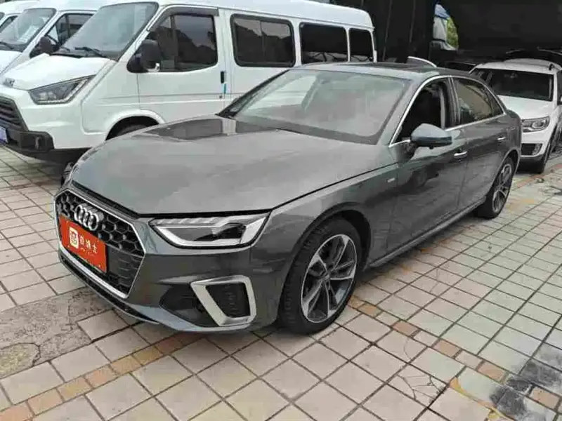 Audi A4L, 2020