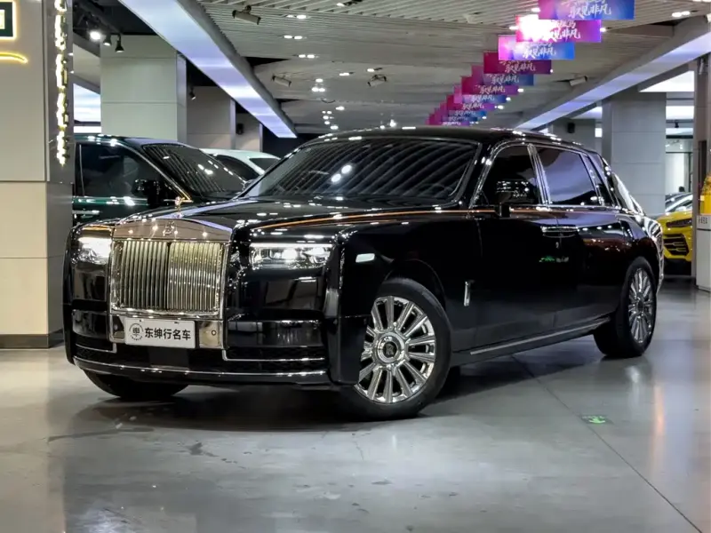 Rolls-Royce Phantom, 2023