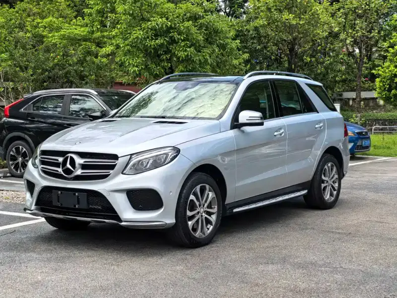 Mercedes-Benz GLE (Import), 2016