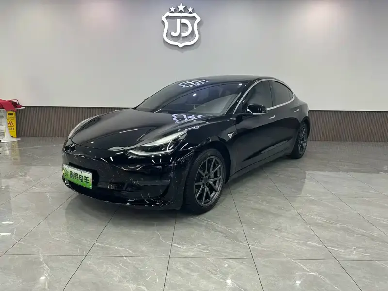 Tesla Model 3, 2020