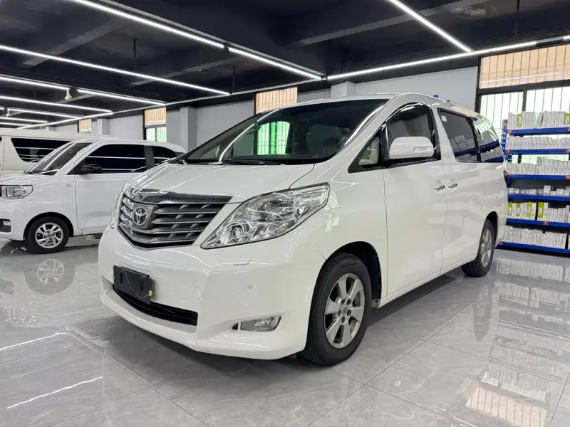 Toyota Alphard, 2011