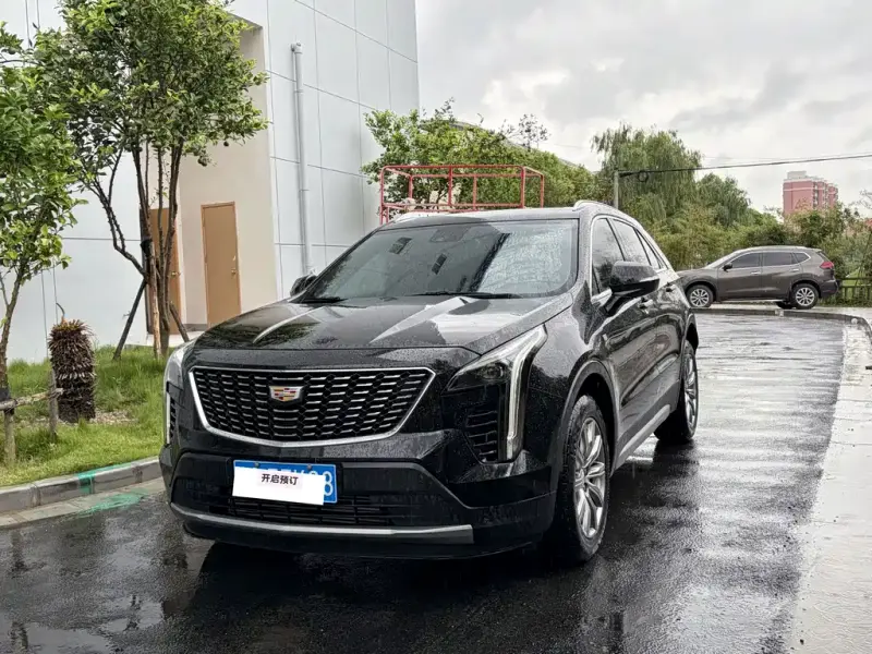 Cadillac XT4, 2022