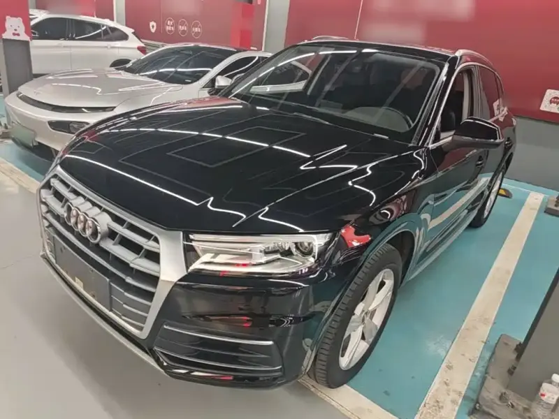 Audi Q5L, 2020