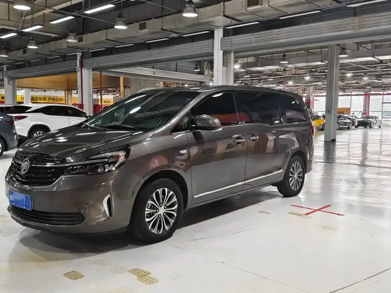 Buick GL8, 2022