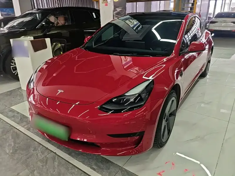 Tesla Model 3, 2021