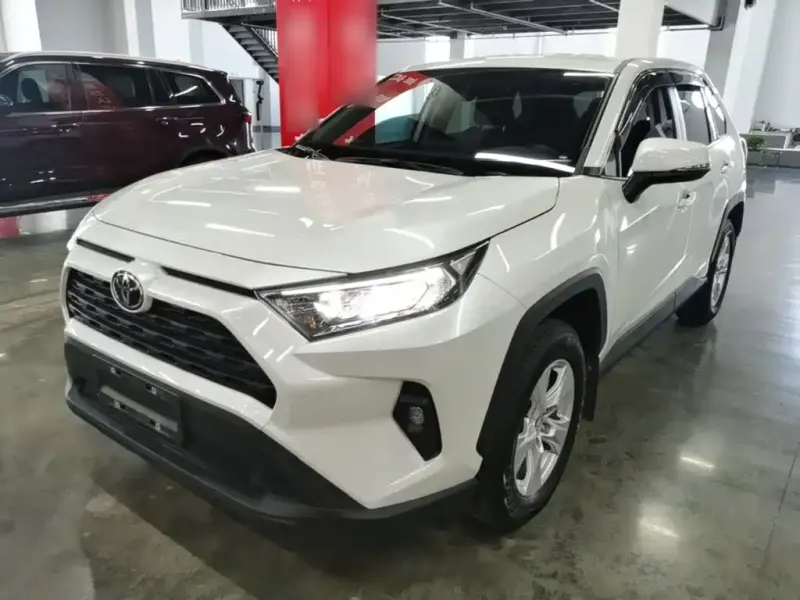Toyota RAV4, 2025