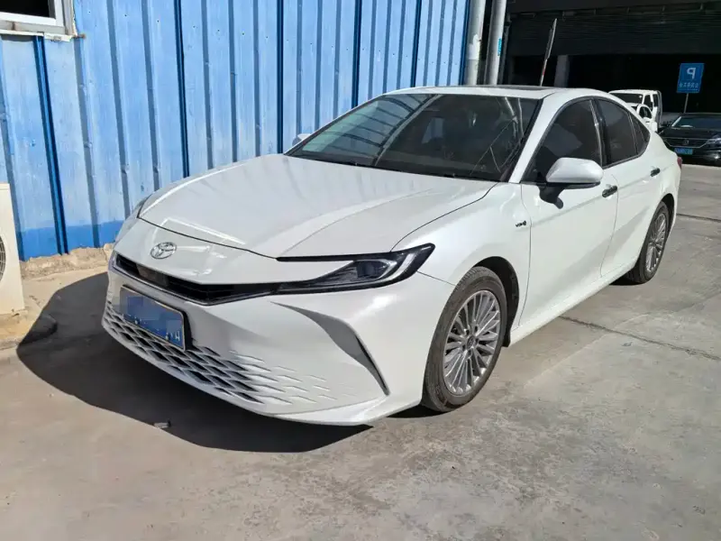 Toyota Camry, 2024