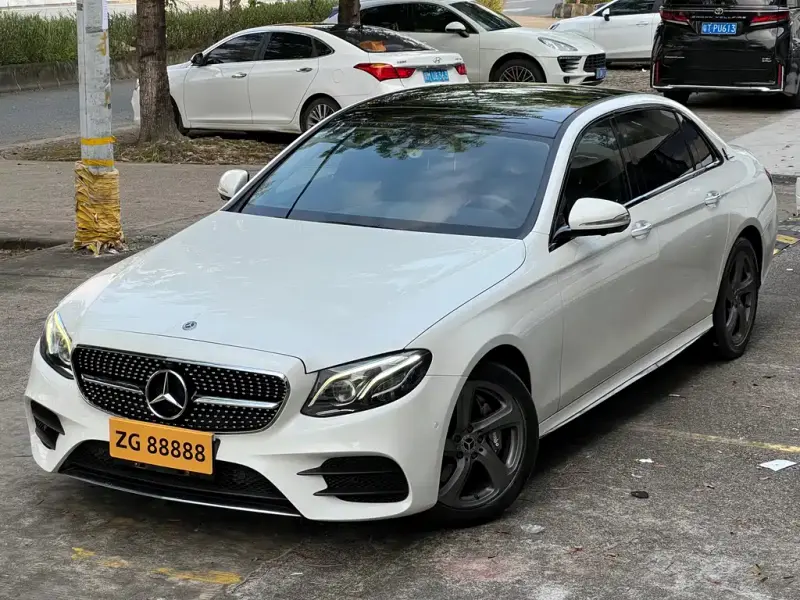 Mercedes-Benz E-Class Mercedes-Benz E-Class 2017 E 300 L Sport Luxury Type, 2018 — фото 1