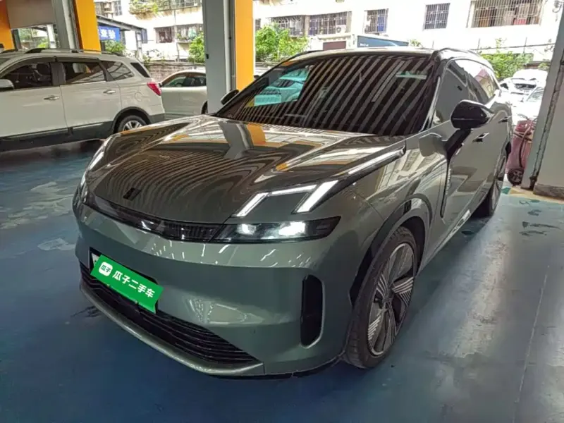 Lynk & Co 08 EM-P, 2023