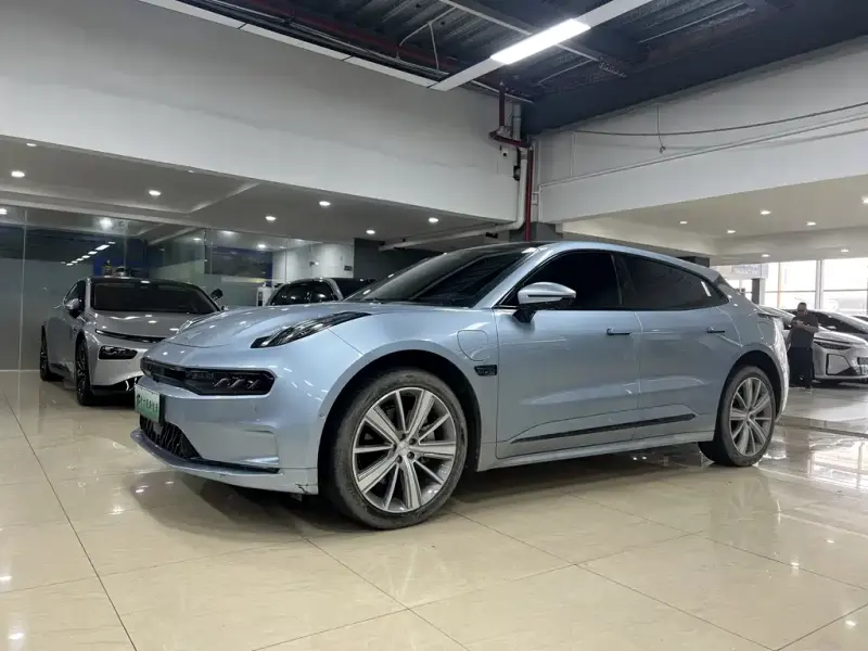 Zeekr 001, 2022