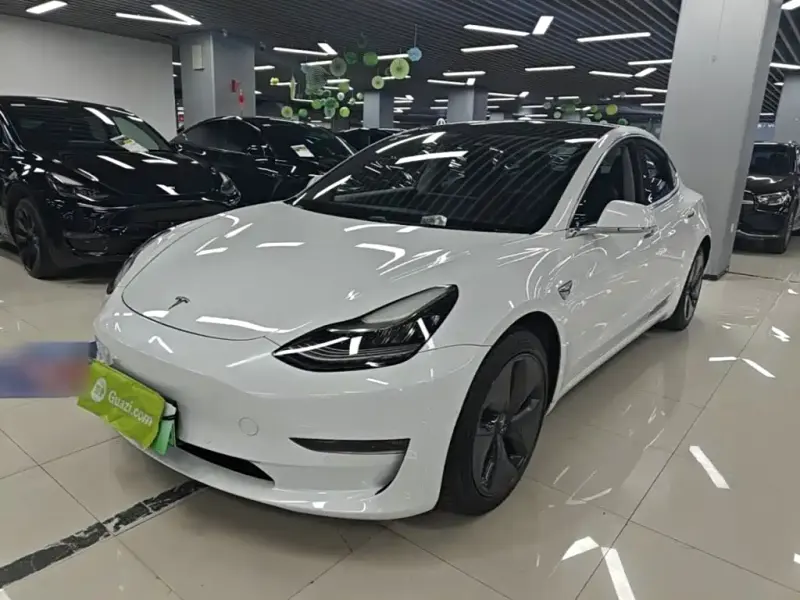 Tesla Model 3, 2020