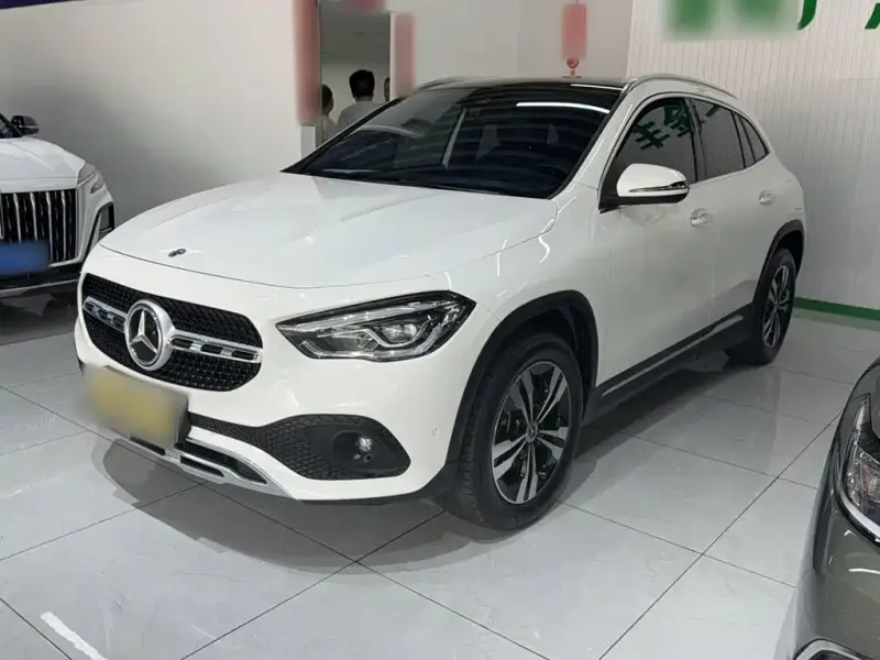 Mercedes-Benz GLA, 2023