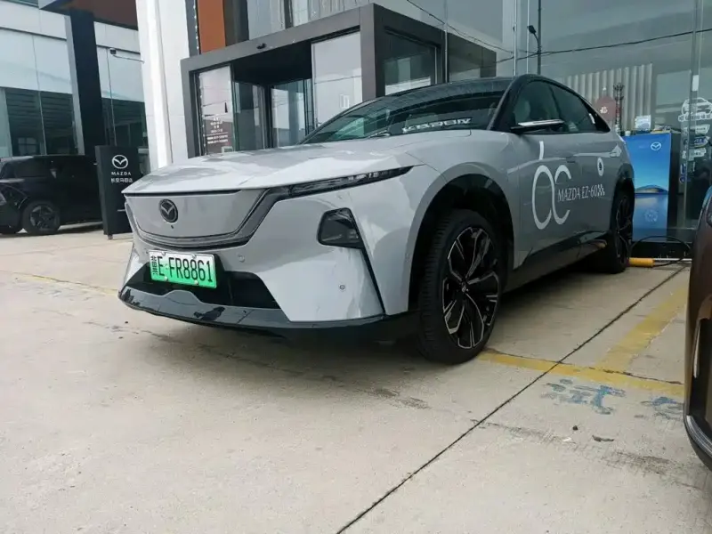 Mazda EZ-60, 2025