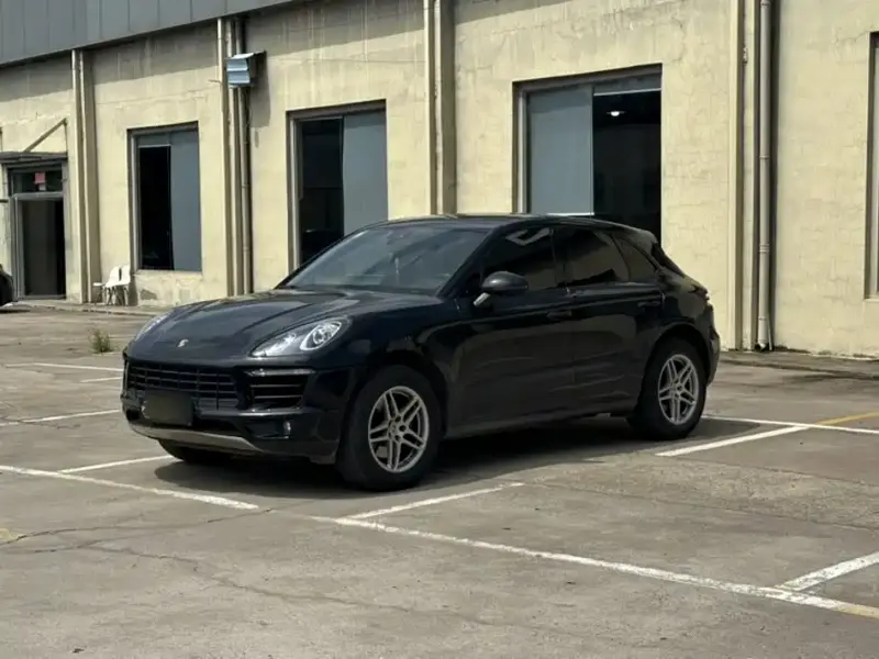 Porsche Macan Porsche Macan 2017 Macan 2.0T, 2018 — фото 1