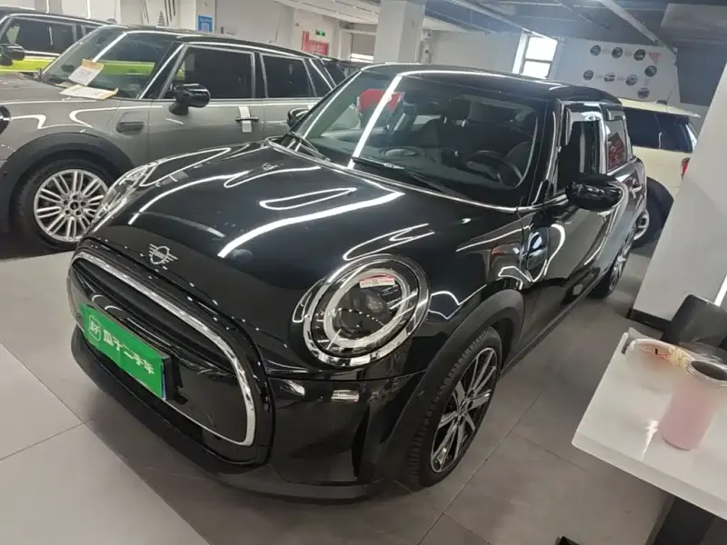 MINI Mini, 2024
