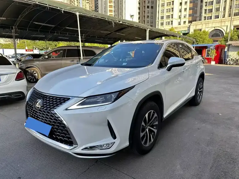 Lexus RX, 2021
