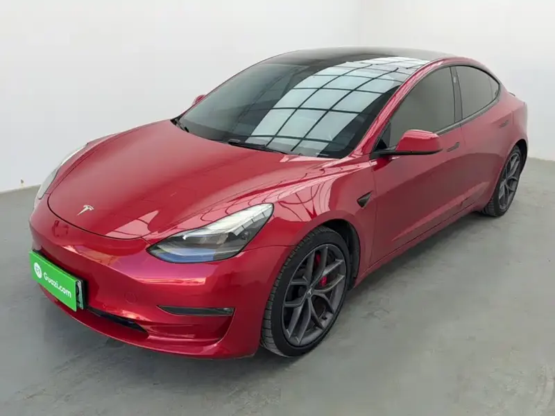 Tesla Model 3, 2022
