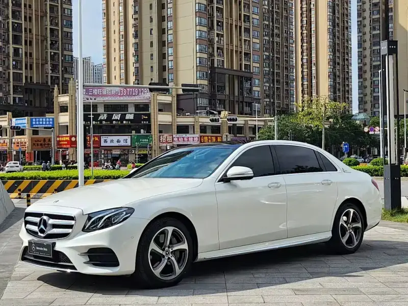 Mercedes-Benz E-Class Mercedes-Benz E-Class 2019 E 300 L Sport Luxury Type, 2019 — фото 1