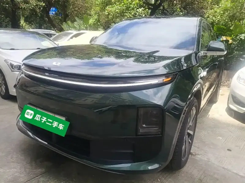 Li Auto Li L6, 2025