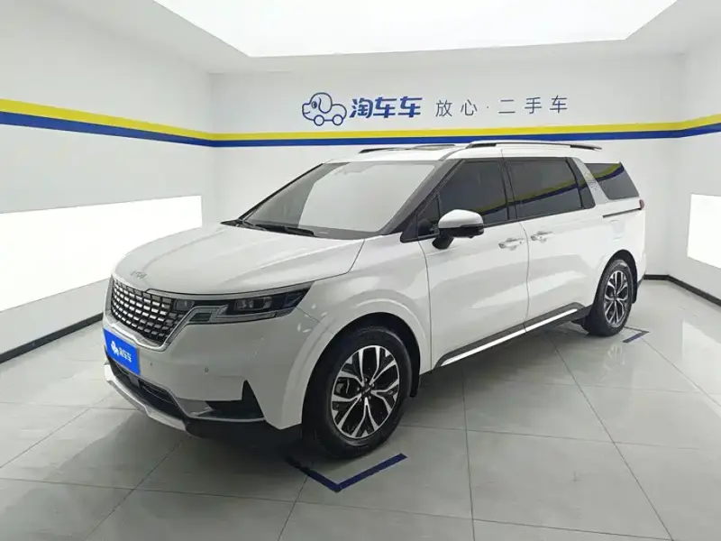 Kia Carnival, 2022