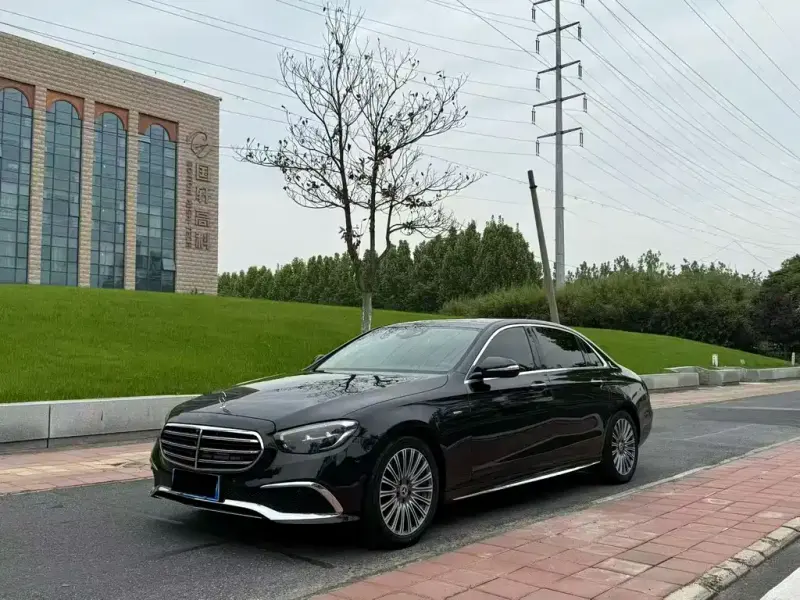 Mercedes-Benz E-Class, 2020