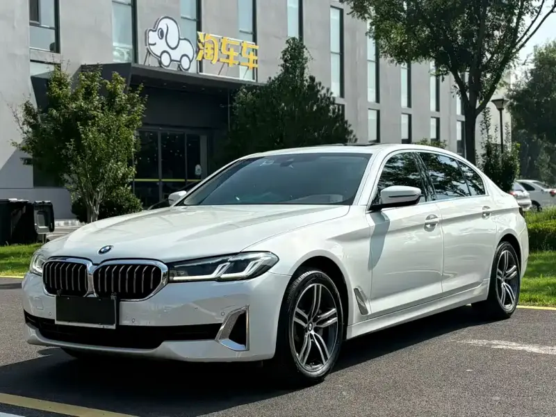 BMW 5 Series, 2021