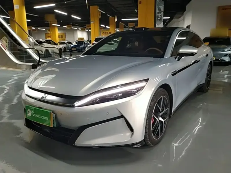 BYD Han L, 2025