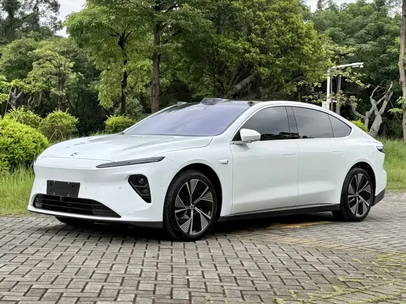 NIO ET7, 2025