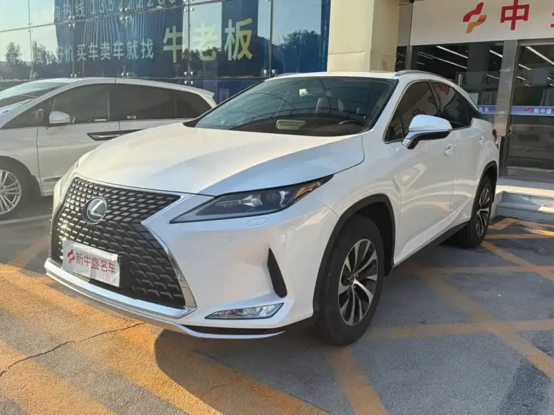 Lexus RX, 2020