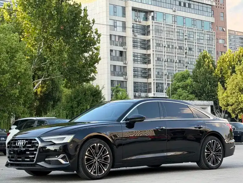 Audi A6L, 2022
