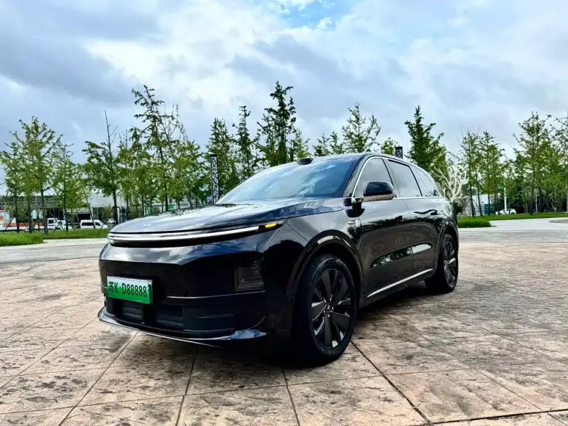 Li Auto Li L6, 2025