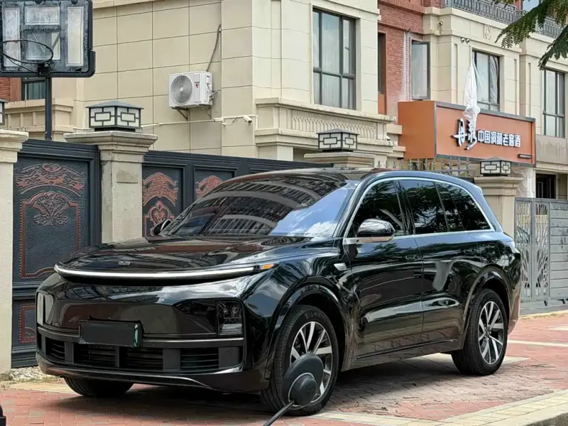Li Auto Li L8, 2023