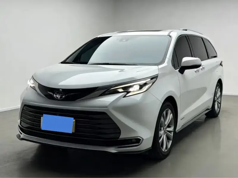 Toyota Sienna, 2023