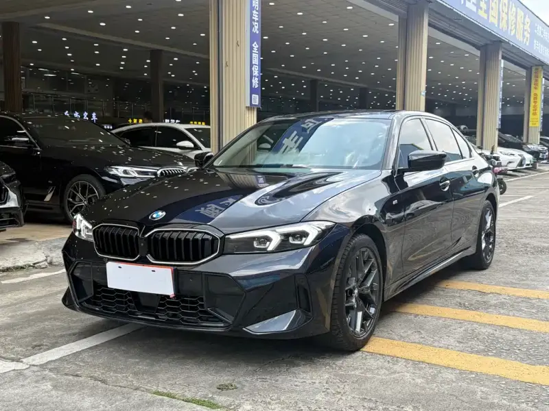 BMW 3 Series BMW 3 Series 2025 330Li M Sport Night Package, 2024 — фото 1