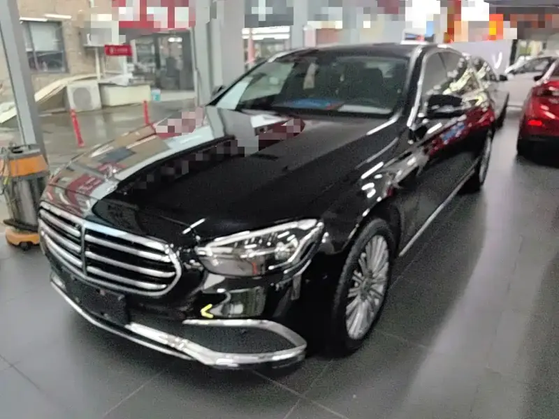 Mercedes-Benz E-Class, 2022