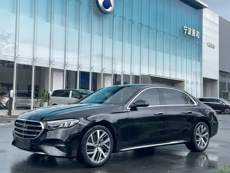 Mercedes-Benz E-Class, 2025