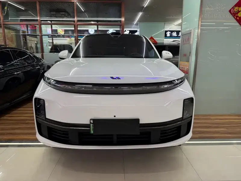 Li Auto Li L7, 2025
