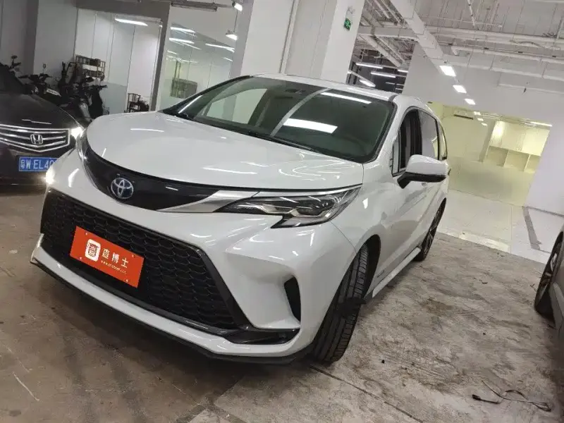 Toyota Granvia, 2024