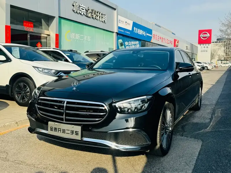 Mercedes-Benz E-Class, 2022