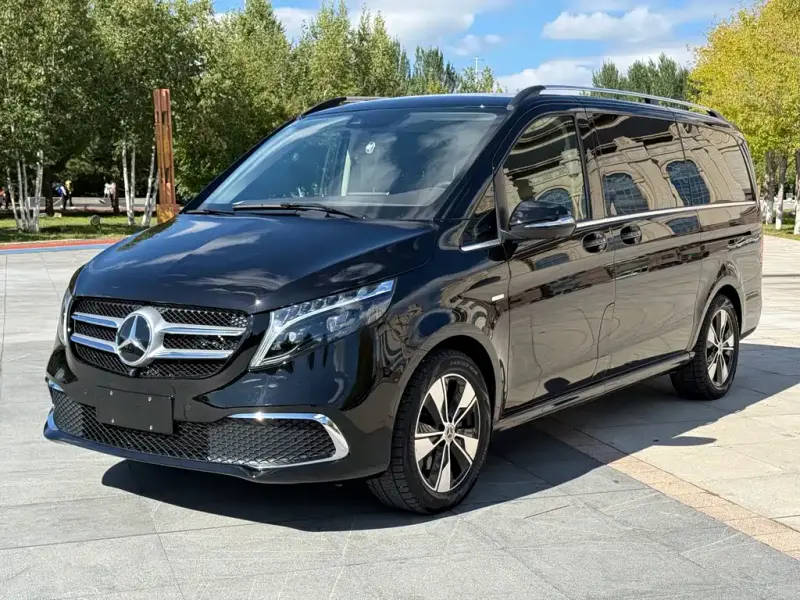Mercedes-Benz V-Class, 2024
