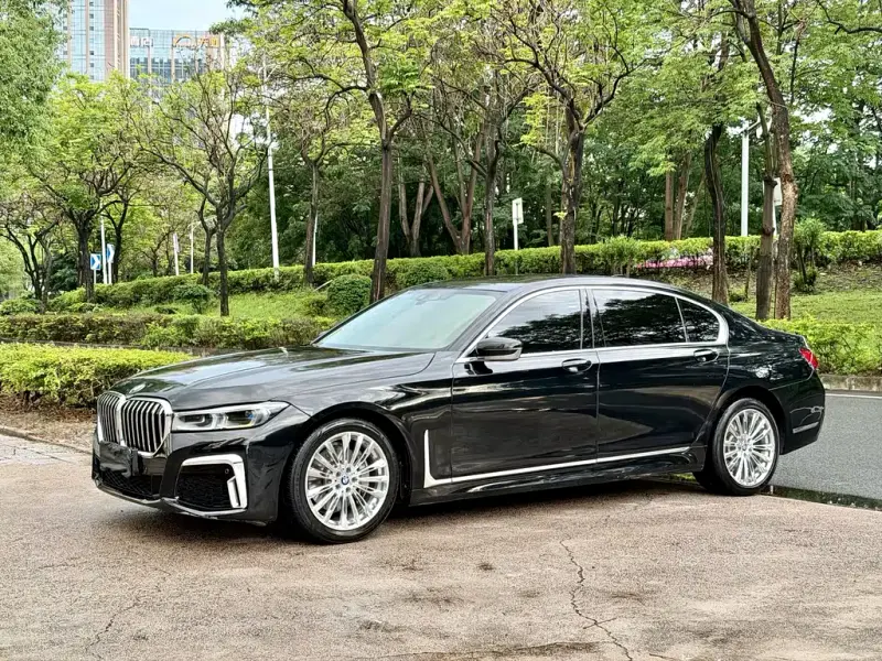 BMW 7 Series, 2015