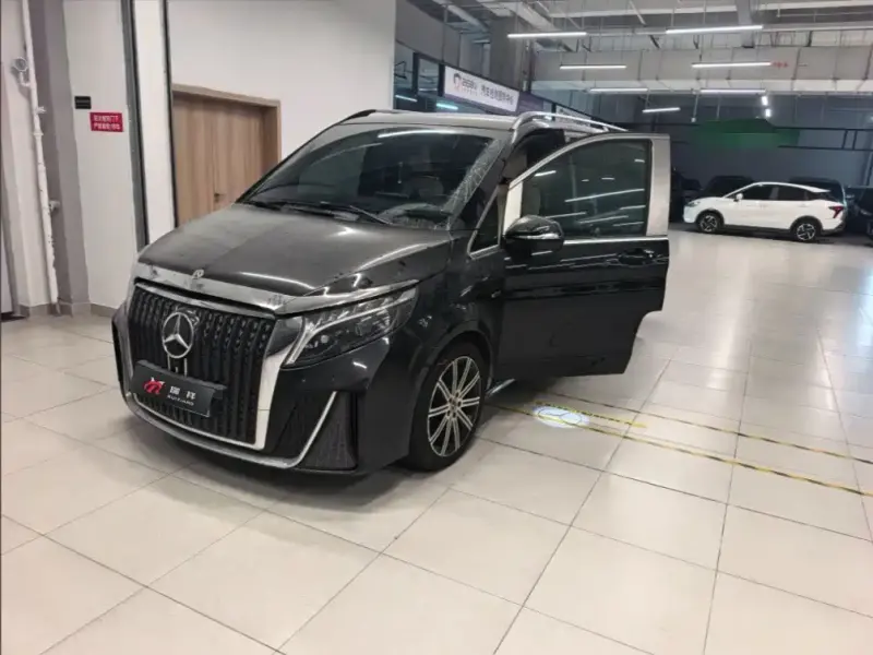 Mercedes-Benz V-Class, 2023
