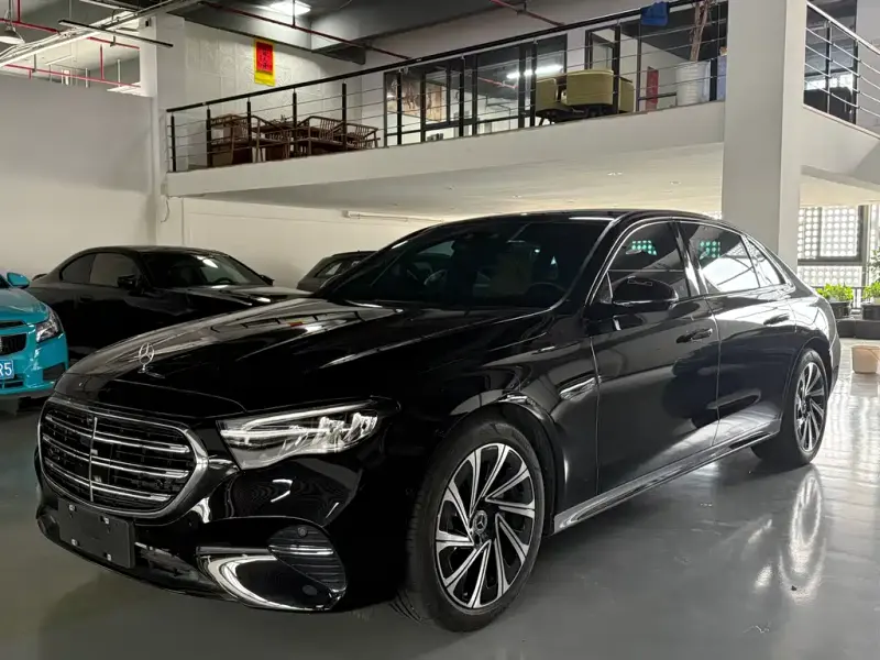 Mercedes-Benz E-Class, 2025
