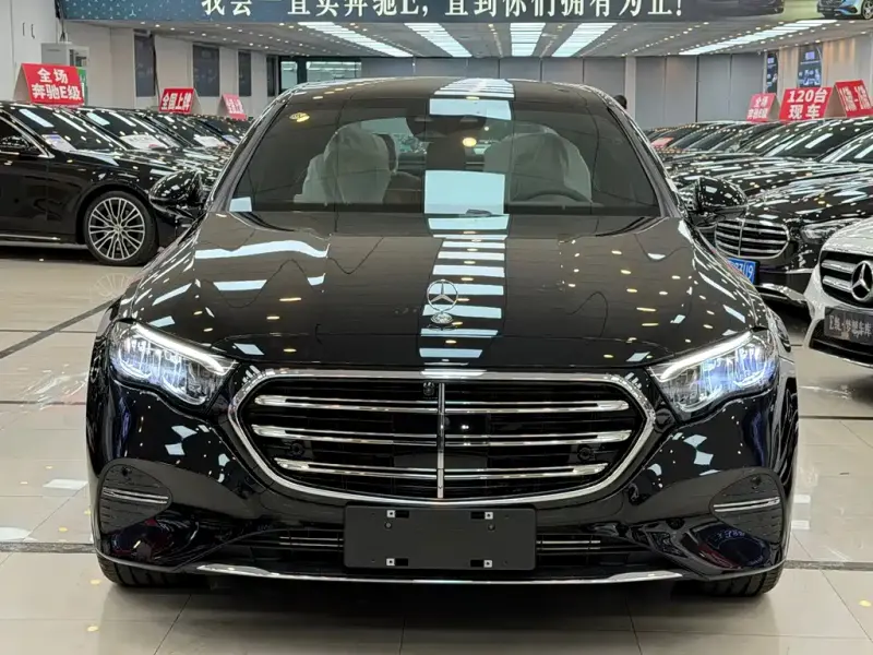 Mercedes-Benz E-Class, 2026