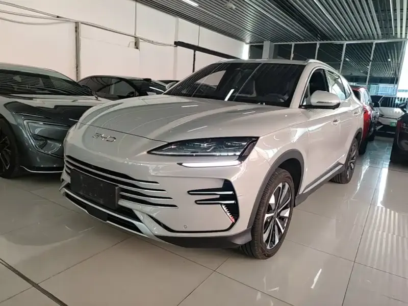 BYD PLUS New Energy BYD Song Plus PHEV/EV 2025 DM-i 112KM Honorable Type, 2024 — фото 1
