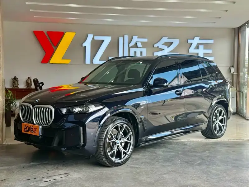 BMW X5 BMW X5 2026 xDrive 30Li Premium Type M Sport Night Package, 2026 — фото 1