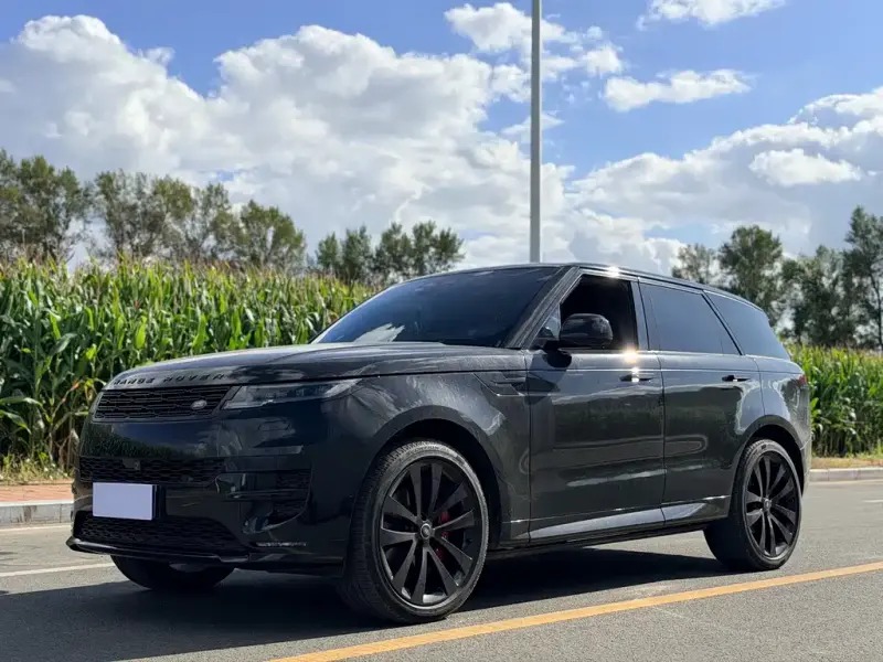 Land Rover Sport, 2025