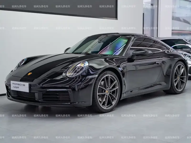 Porsche 911, 2023