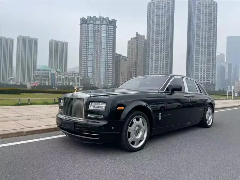 Rolls-Royce Phantom, 2013